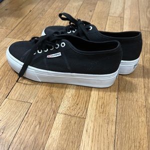 EU Size 39, US size 8.5/9 brand new superga black sneakers